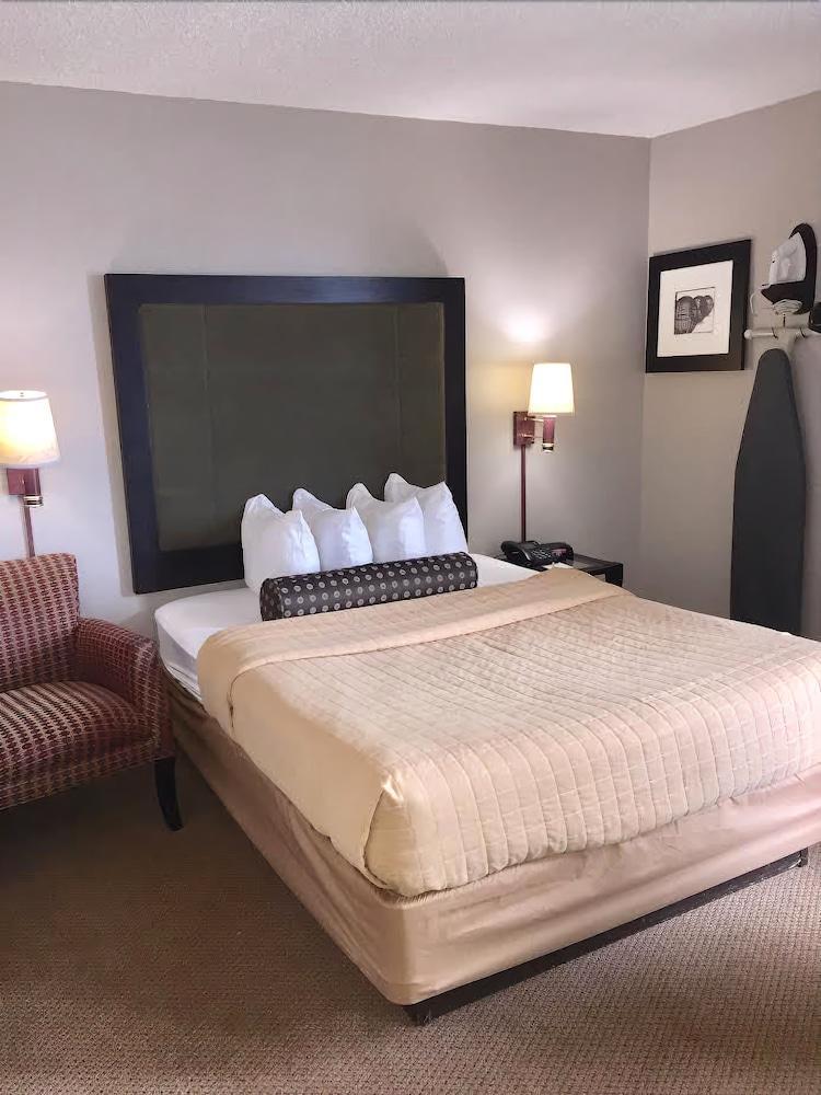 Days Inn By Wyndham Great Lakes Naval Base North Chicago Exteriör bild