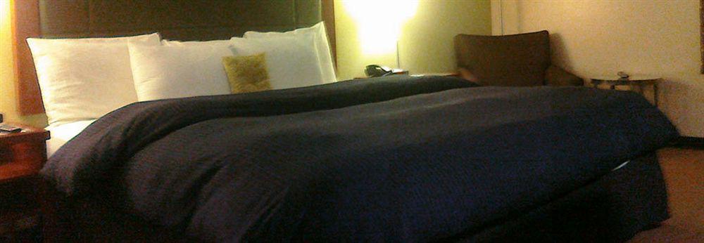 Days Inn By Wyndham Great Lakes Naval Base North Chicago Exteriör bild